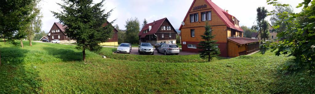 Dom Goscinny Jawor Czarnypotok Krynica Zdroj Dış mekan fotoğraf